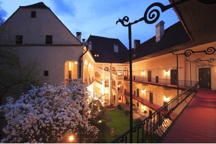 Schlosshotel Obermayerhofen Sebersdorf Extérieur photo