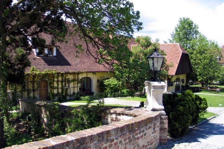 Schlosshotel Obermayerhofen Sebersdorf Extérieur photo