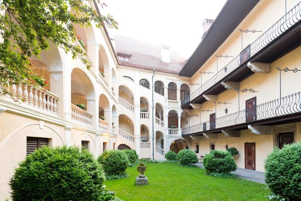 Schlosshotel Obermayerhofen Sebersdorf Extérieur photo